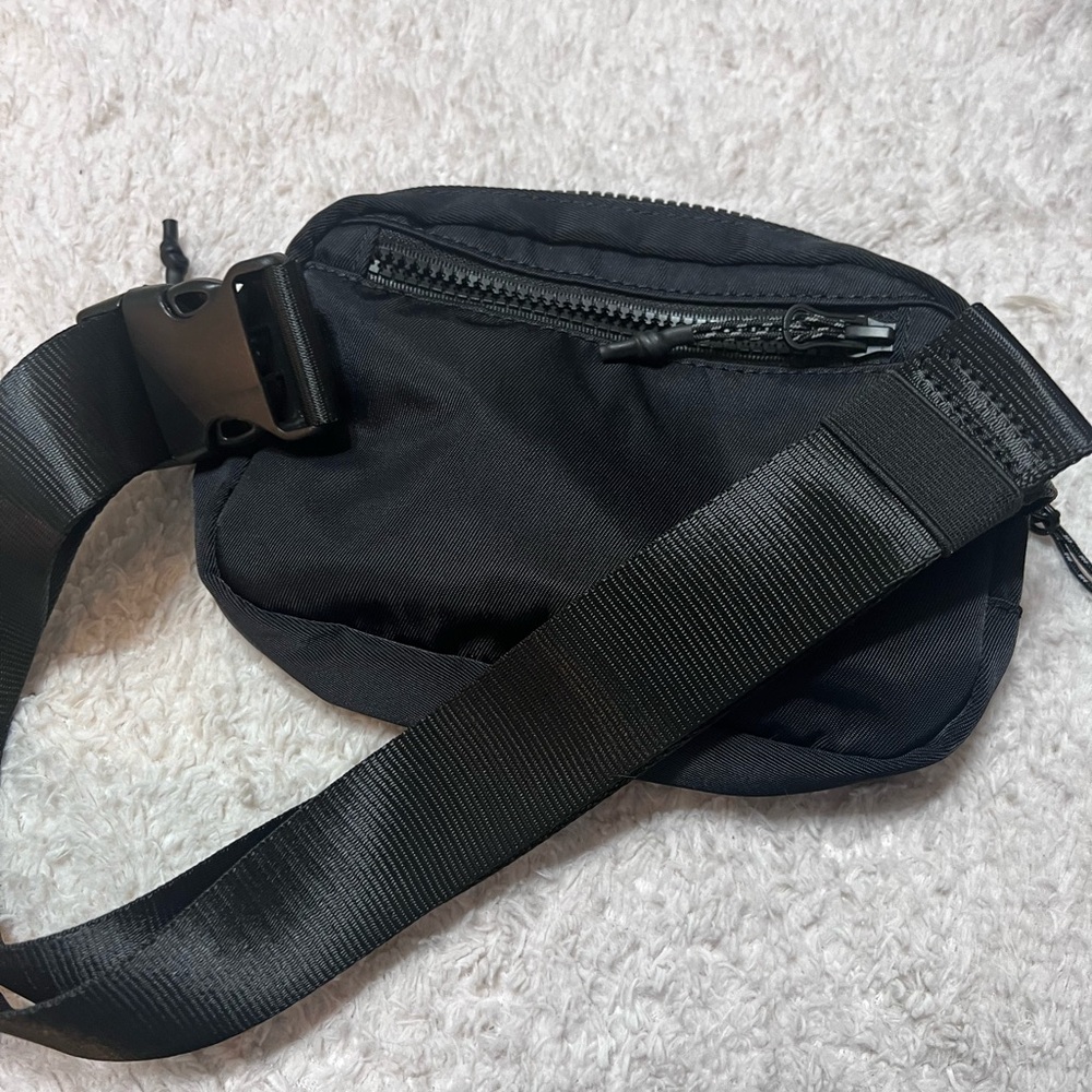 Fabletics bag - Picture 3 of 3